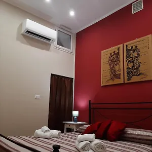 Casa Di Via Giacalone , Palermo Italia